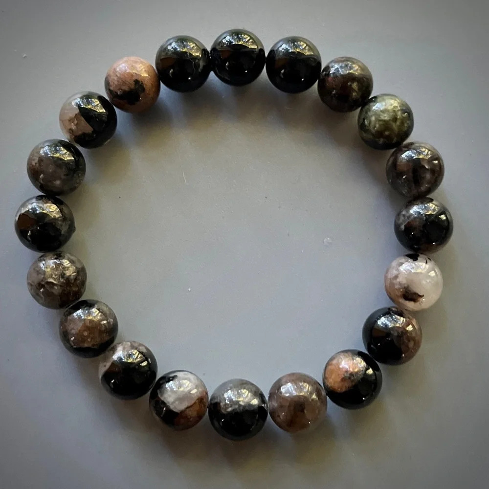 Natural Black Tourmaline Handcrafted Bead Bracelet - Picture 3 of 6